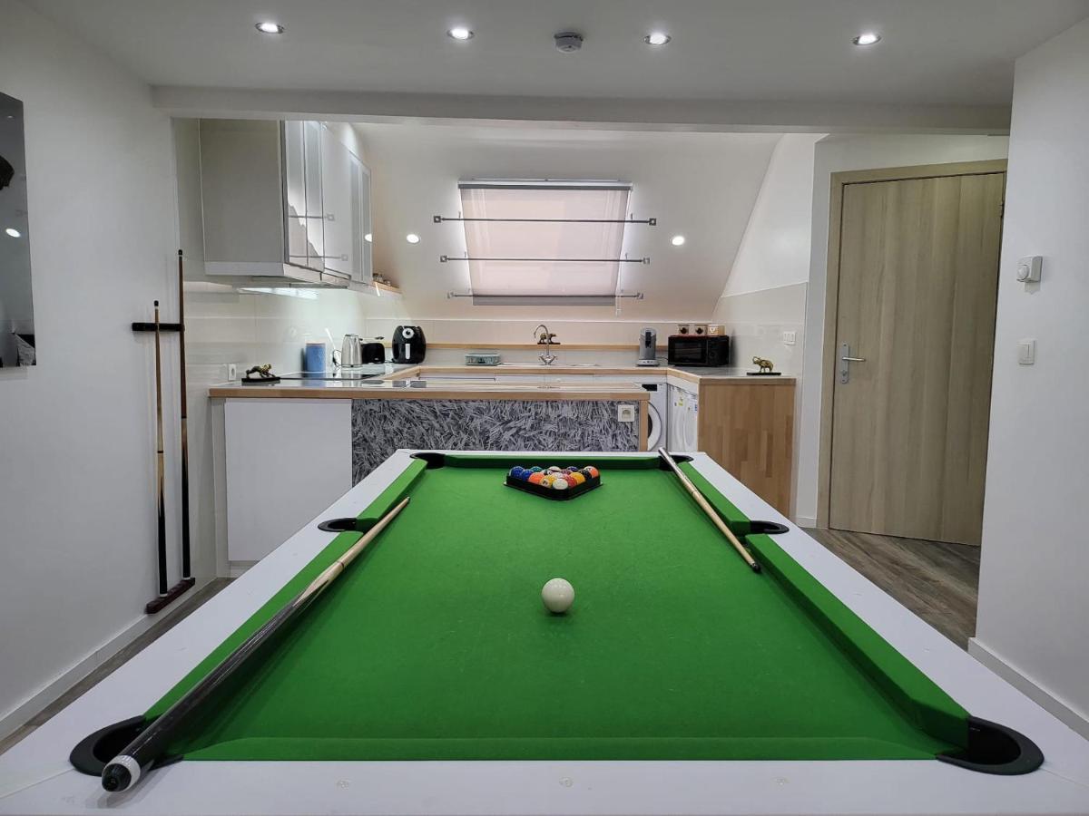 Duplex Elegant Situe A 1Min De La Gare Du Nord Lejlighed Bruxelles Eksteriør billede