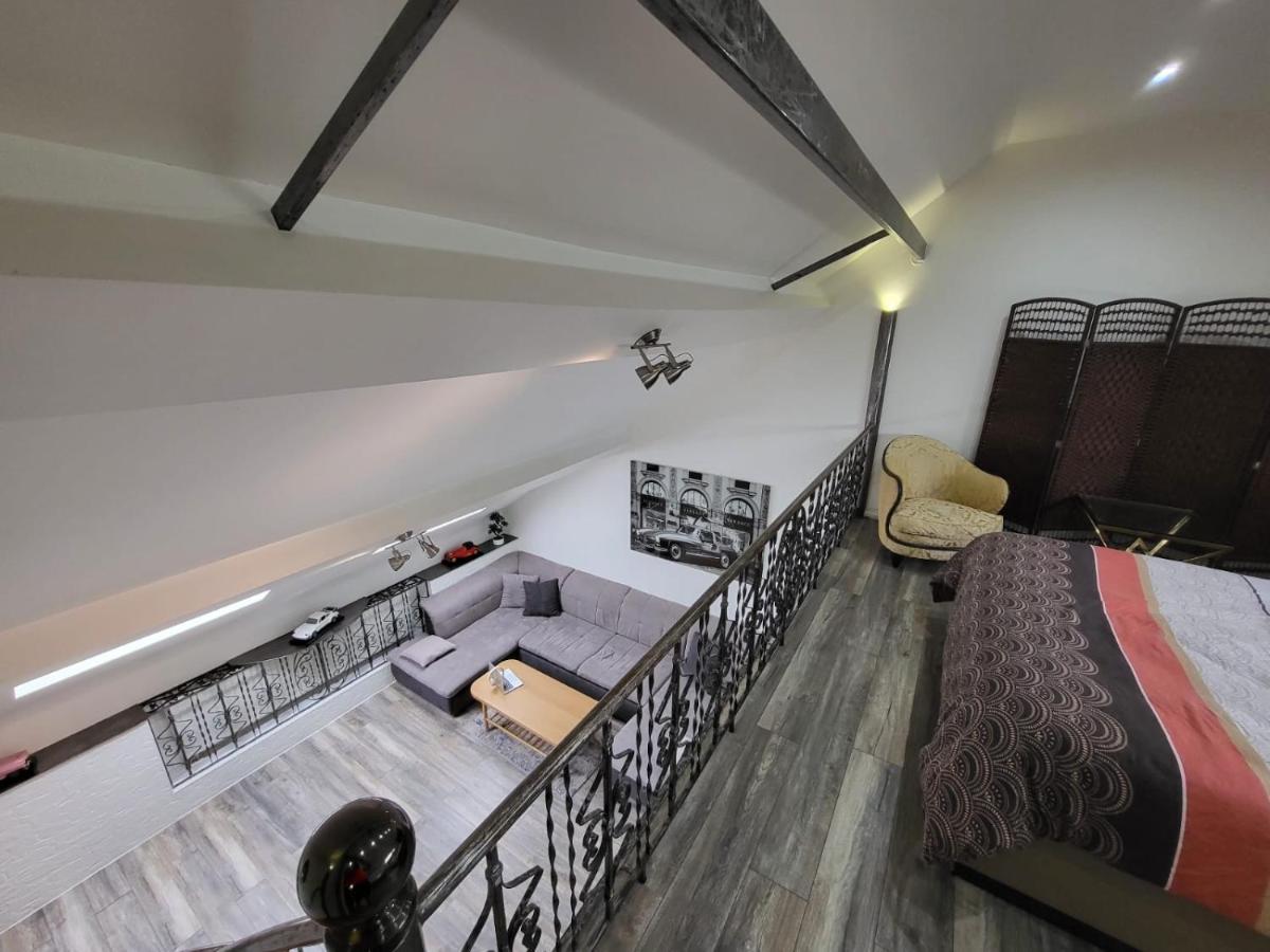 Duplex Elegant Situe A 1Min De La Gare Du Nord Lejlighed Bruxelles Eksteriør billede